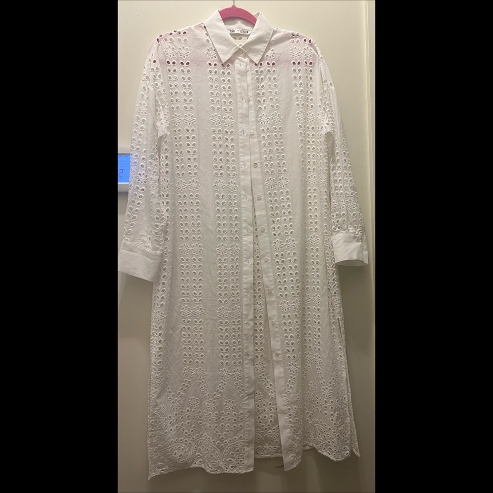 Zara Cotton Duster Cover-up button up front eyelet floral side-slits long